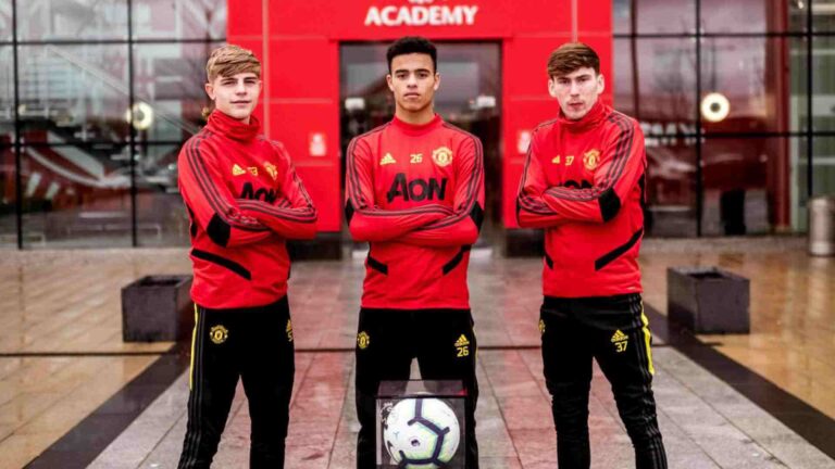 manchester united academy